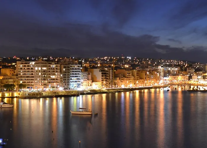 Top Location 1 Bedroom With Terrace