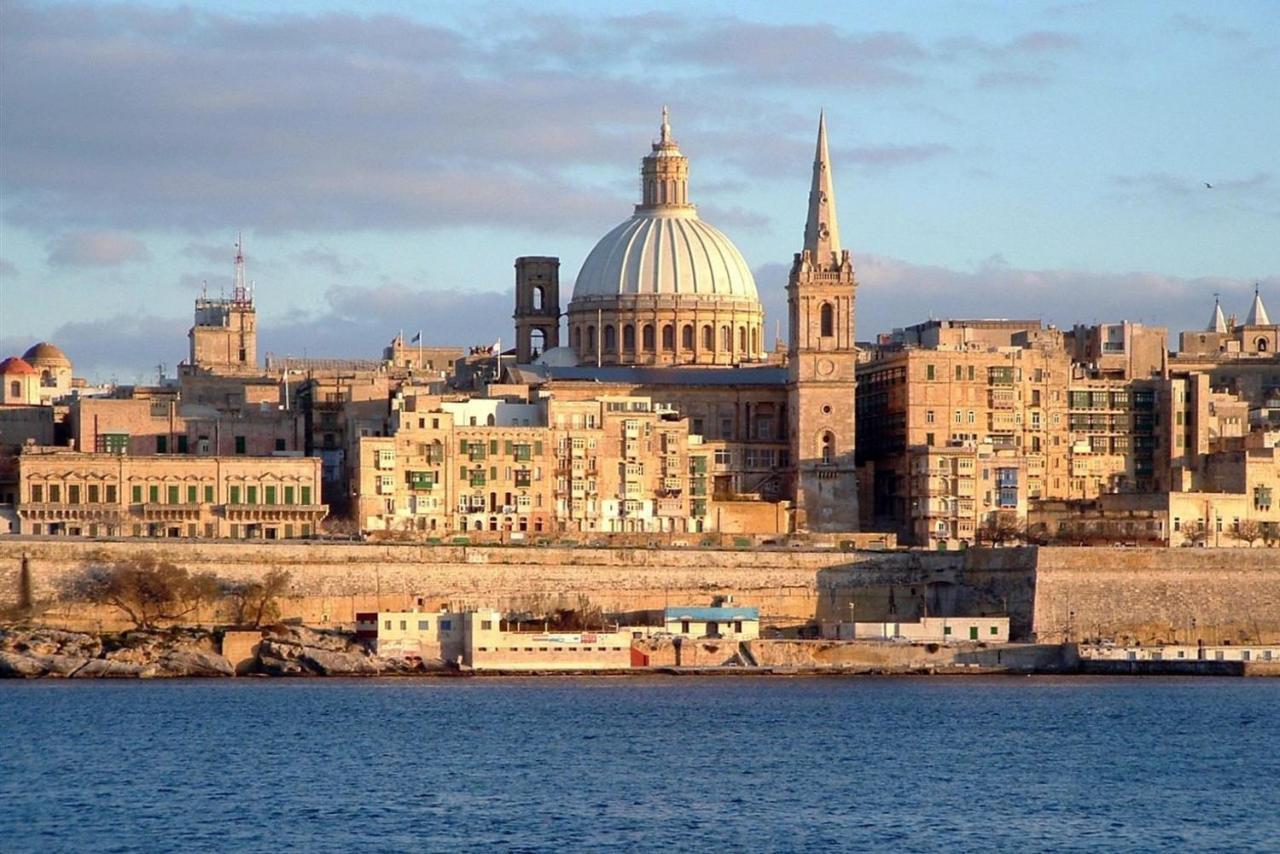 Location 1 Bedroom With Terrace Sliema